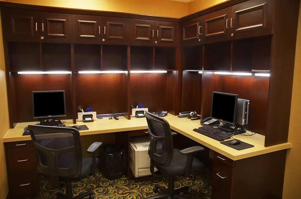 Hilton Garden Inn Fontana Üzleti fotó