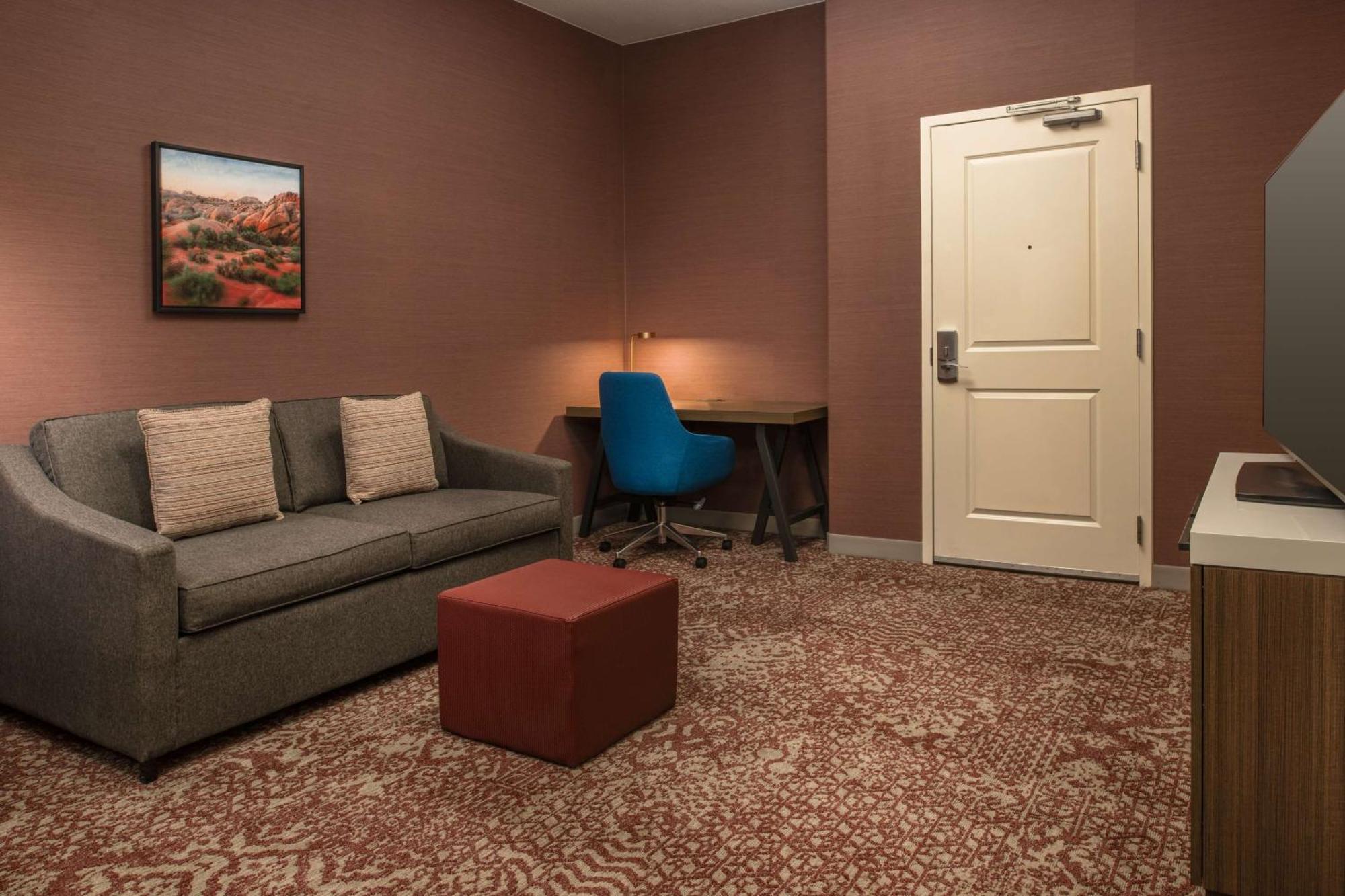 Hilton Garden Inn Fontana Kültér fotó