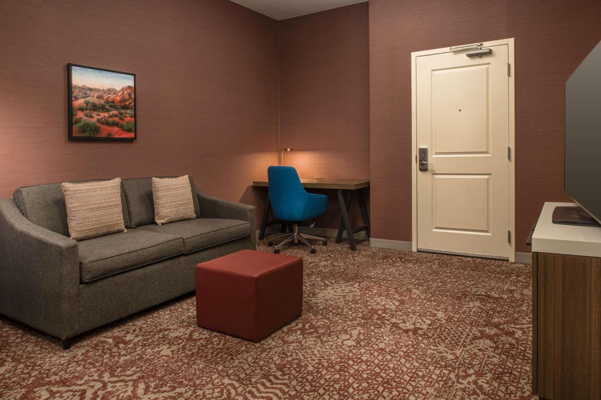 Hilton Garden Inn Fontana Kültér fotó
