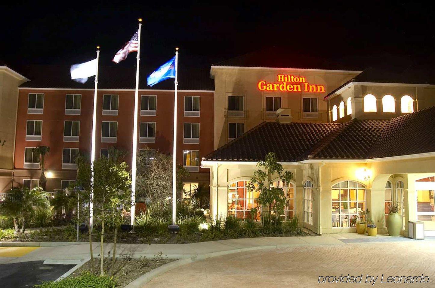 Hilton Garden Inn Fontana Kültér fotó