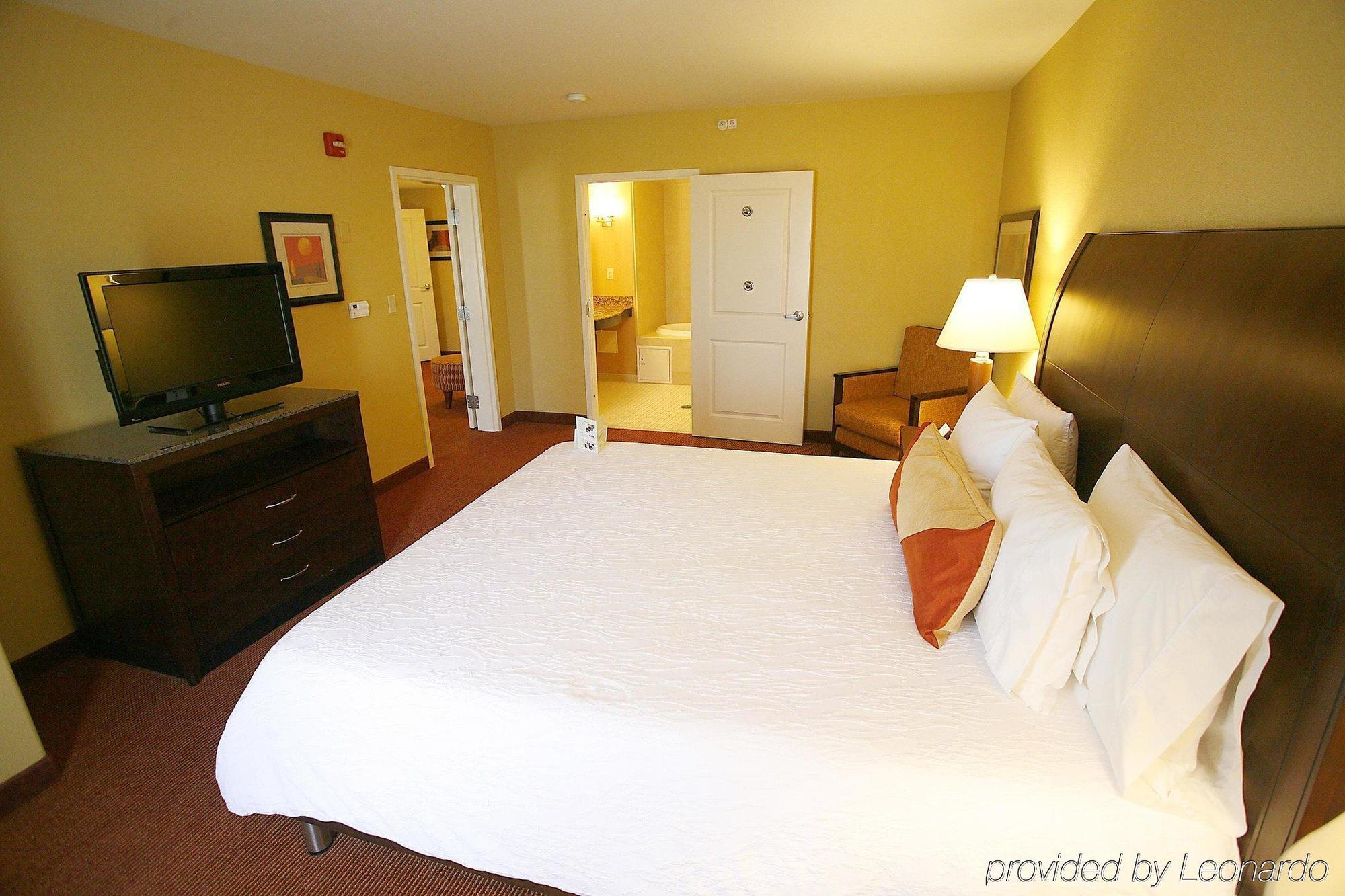 Hilton Garden Inn Fontana Szoba fotó